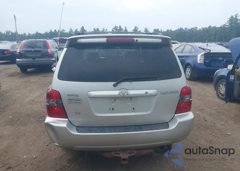 2004 Toyota Highlander V6 z USA, uszkodzony, nr VIN JTEGP21A540009744